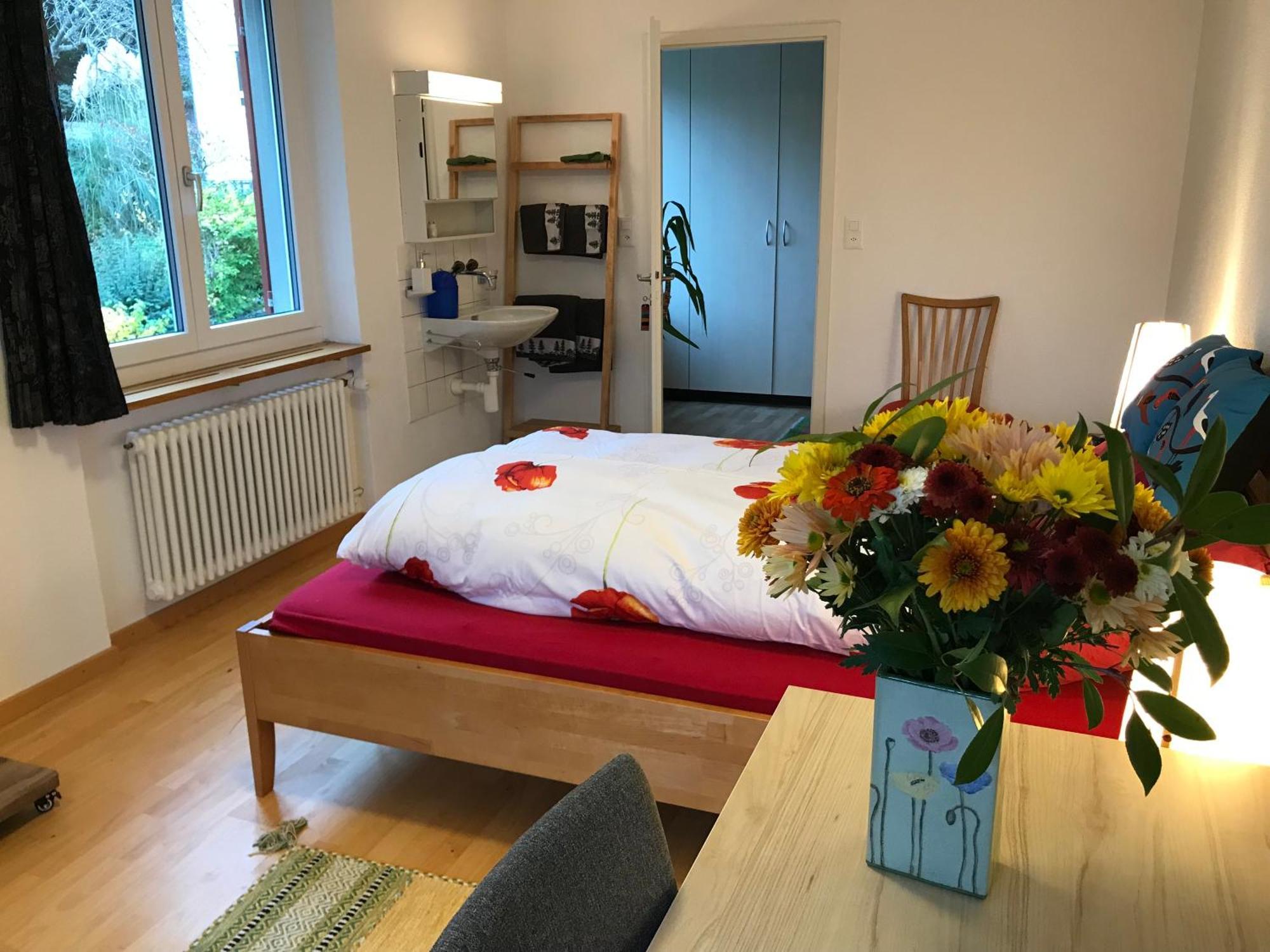 Guest Room Zollikon Zuerich Exterior photo